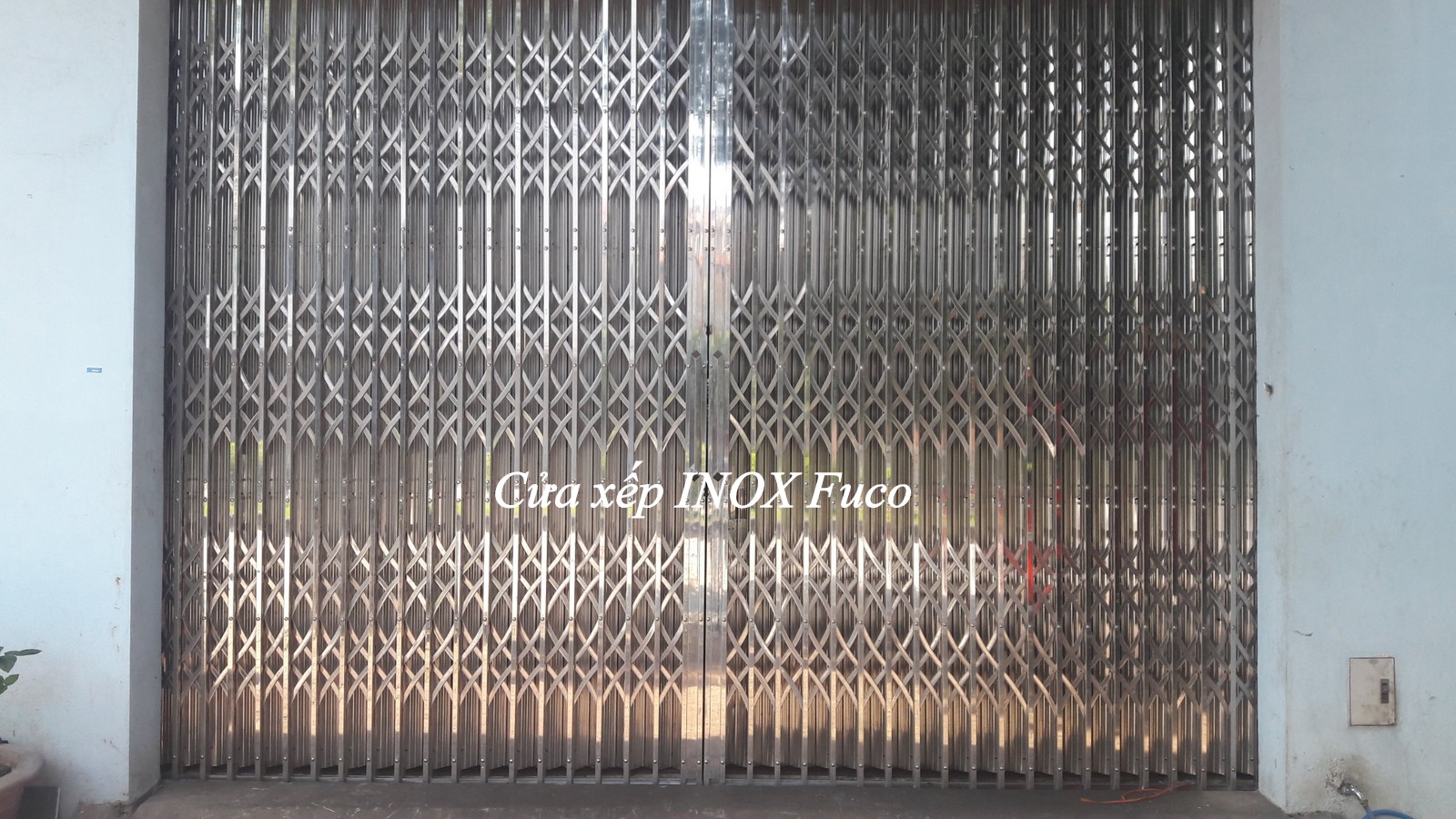 Cửa xếp INOX tại Cao Bằng